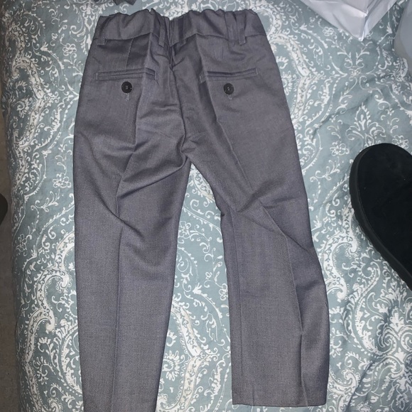 2T BRAND NEW VEST AND DRESS PANTS - Picture 5 of 6